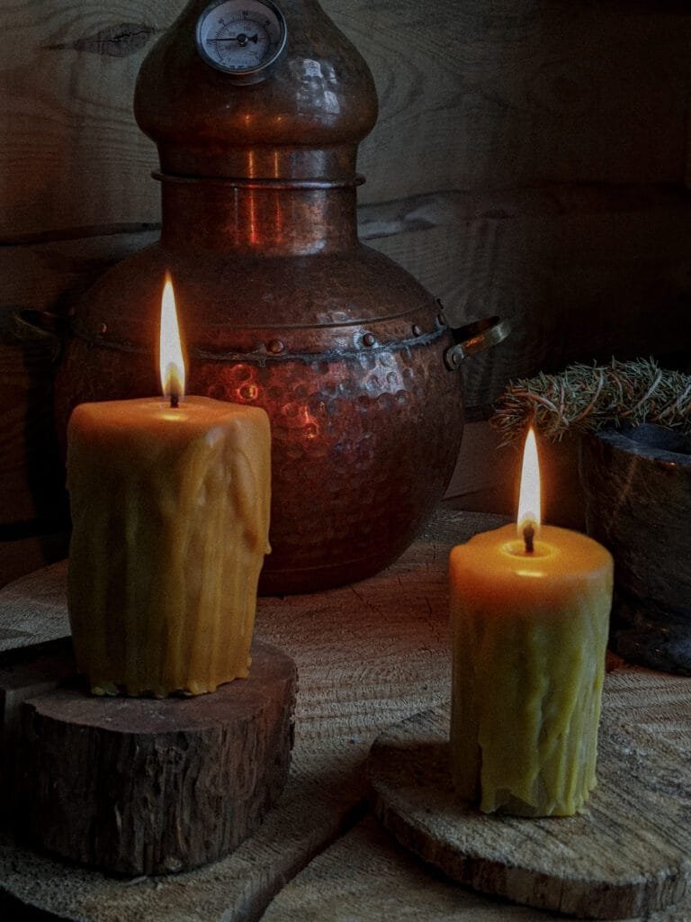 Gamtos_filosofija_bičių_vaško_žvakės_rankų_darbo_žvakės (398) Gamtos filosofija biciu vasko zvakes ranku darbo zvakes 398